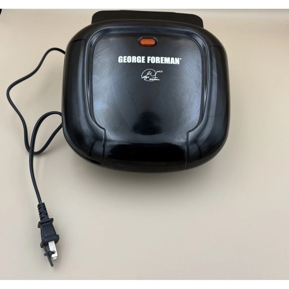 George Foreman Black 2-Serving Electric Grill Small GR10B - New No Box
